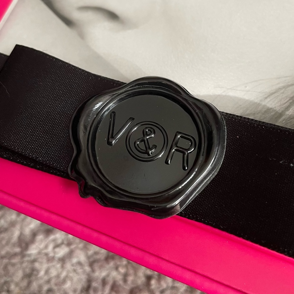 Viktor & Rolf Picture Frame - Picture 5 of 12